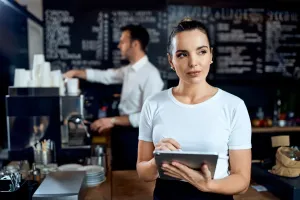 ¿Por qué descuadra la caja en bares y cafeterías? Causas reales y soluciones