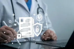 Cómo el modelo BPaaS de AVOS Tech optimiza la atención al paciente en seguros de salud

