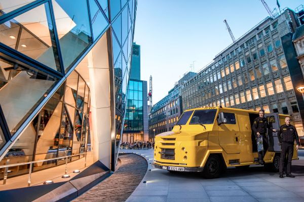 Transporte de fondos y valores en seguridad privada: todo lo que debes saber