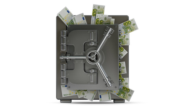 ¿Ta imaginas pagar al banco por guardar tu dinero en efectivo?