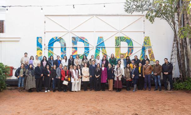 La Fundación Prosegur y la Fundación Botín se alían para impulsar la educación en Paraguay La Fundación Prosegur y la Fundación Botín se alían para impulsar la educación en Paraguay